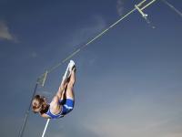 IM电竞官网入口-独行侠力克老鹰，米切尔关键战不手软，一锤定音展领袖风范