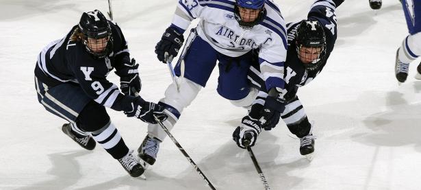 LOL直播-年终总决赛惊天逆转，梅德韦杰夫复刻拉沃尔杯神迹惊艳四座