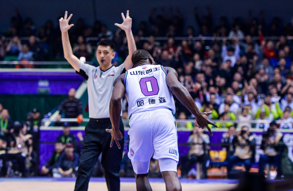 勇士险胜江苏队，陶汉林状态火热的简单介绍