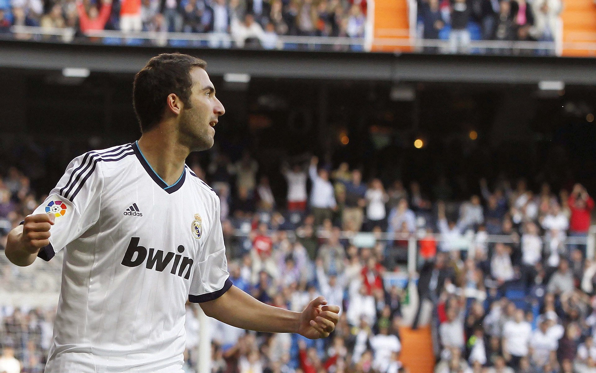 铁血防守锁死尼斯，帕尔默一剑封喉成关键先生