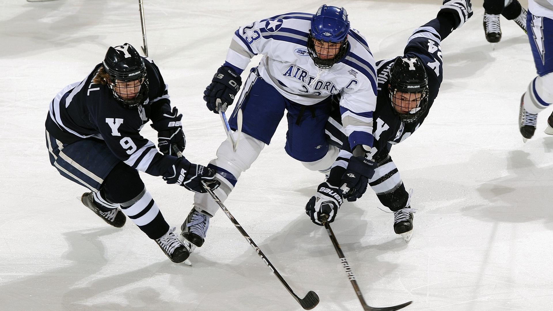 意甲焦点战之夜,拉梅洛防守端锁死对手,铸就战术教科书