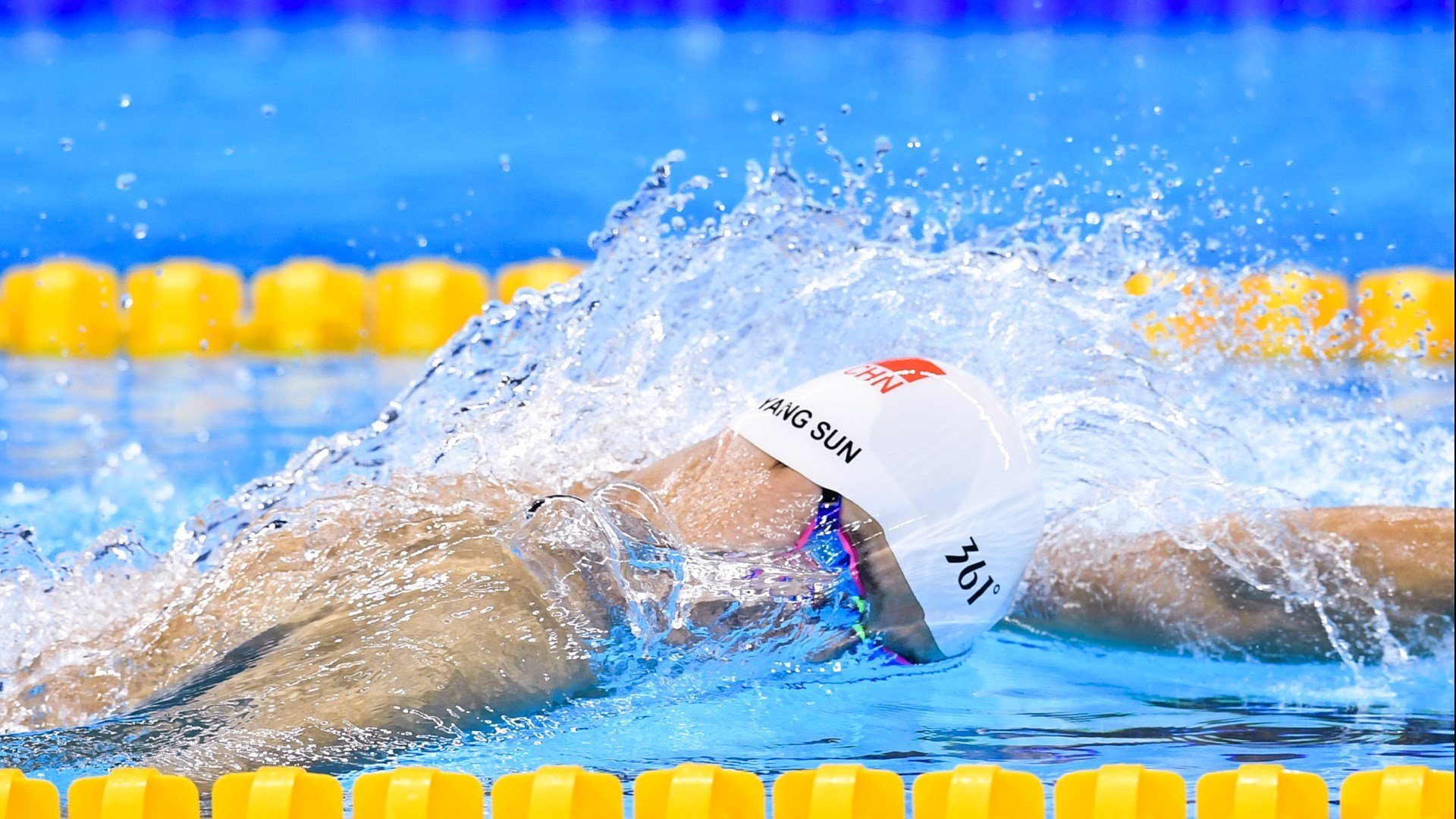 绿茵场上的绝对统治，姆巴佩的王者时刻与芬兰足球的碾压式启示