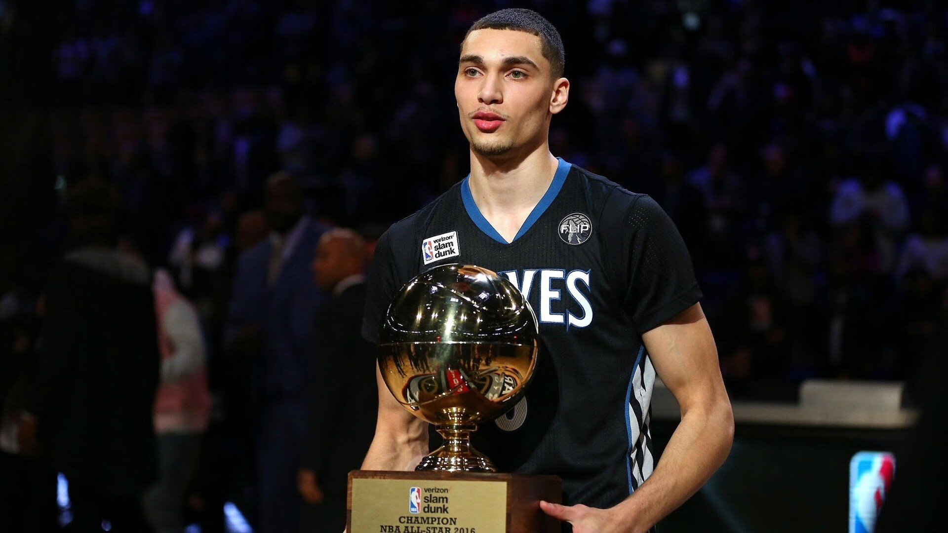 绝杀与惊艳，波兰铁骑的终场奇迹与张本智和的东方风暴